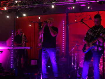 Dawson's Creeps at Canton Brew Works.